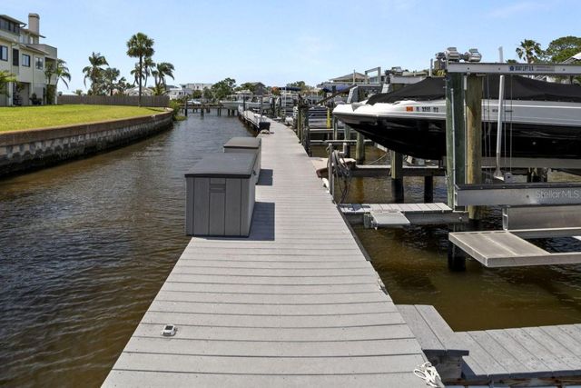 621 DUCHESS BOULEVARD, Dunedin, FL 34698