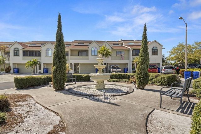 621 DUCHESS BOULEVARD, Dunedin, FL 34698