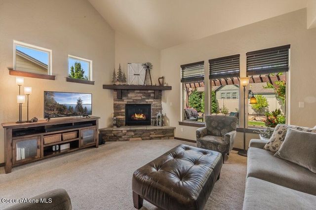 2551 W Renoir Dr, Coeur D'alene, ID 83815