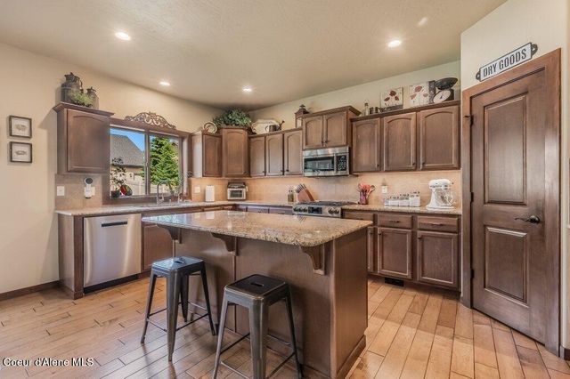 2551 W Renoir Dr, Coeur D'alene, ID 83815