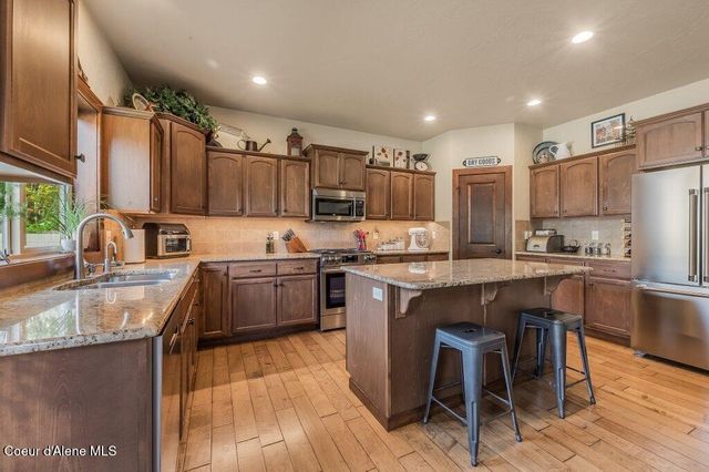 2551 W Renoir Dr, Coeur D'alene, ID 83815