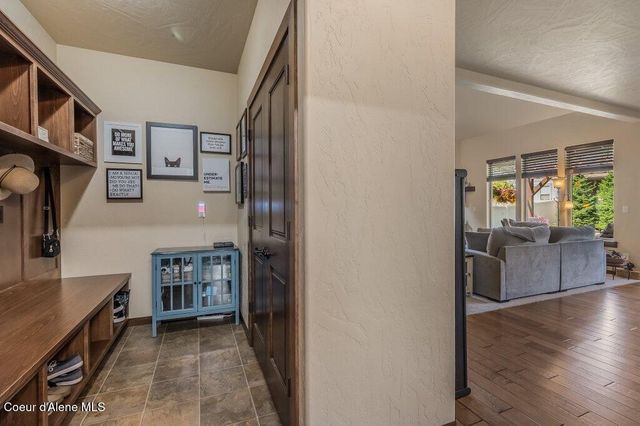 2551 W Renoir Dr, Coeur D'alene, ID 83815