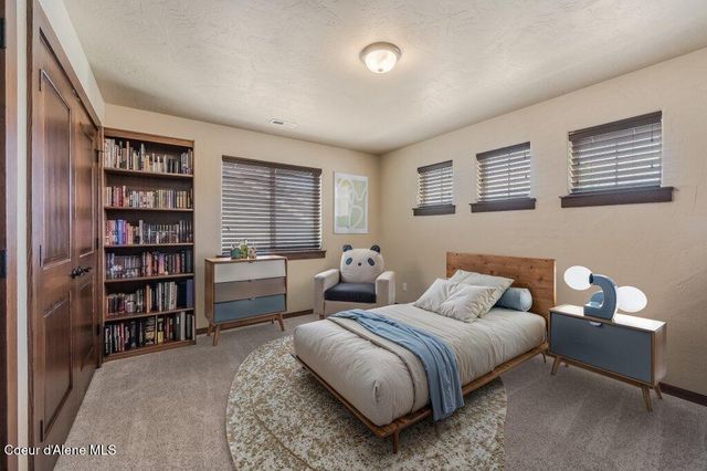 2551 W Renoir Dr, Coeur D'alene, ID 83815