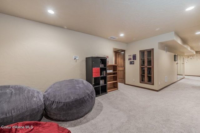 2551 W Renoir Dr, Coeur D'alene, ID 83815