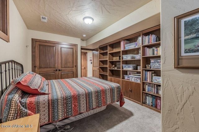 2551 W Renoir Dr, Coeur D'alene, ID 83815