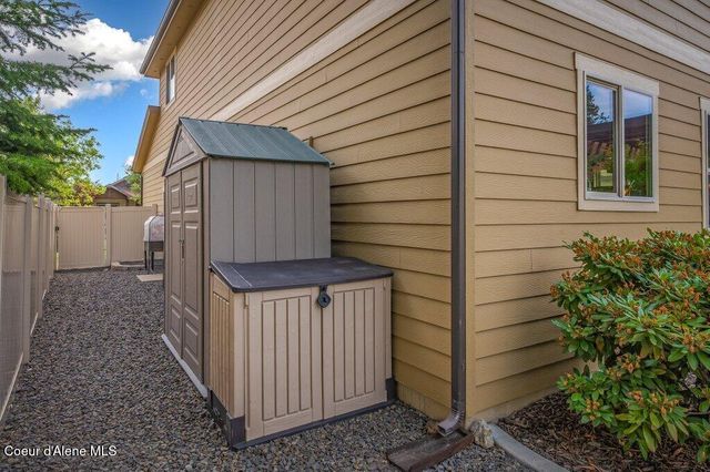 2551 W Renoir Dr, Coeur D'alene, ID 83815