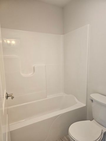 9626 Valley View Court, York Twp, MI 48176