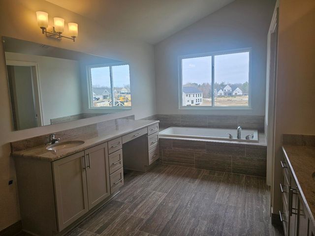 9626 Valley View Court, York Twp, MI 48176