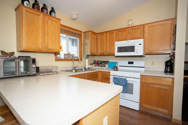 15288 Chokecherry Avenue, Rosemount, MN 55068