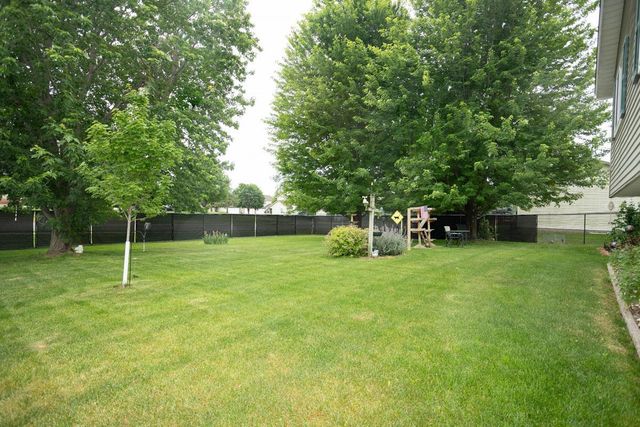 15288 Chokecherry Avenue, Rosemount, MN 55068