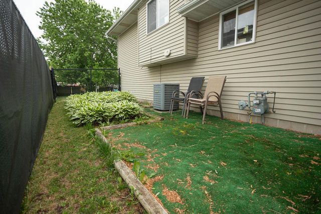 15288 Chokecherry Avenue, Rosemount, MN 55068
