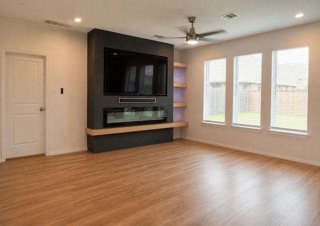 19118 Pegara Manor Dr Drive, New Caney, TX 77357