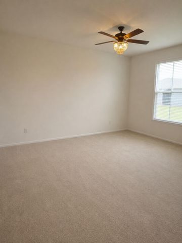 19118 Pegara Manor Dr Drive, New Caney, TX 77357