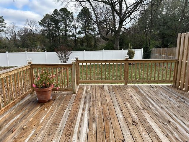 903 S ERIE Avenue, Russellville, AR 72801