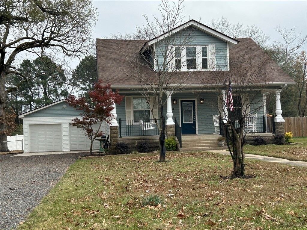 903 S ERIE Avenue, Russellville, AR 72801