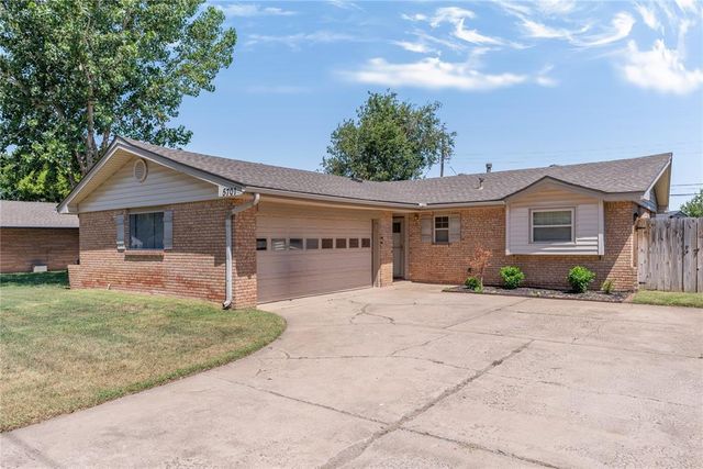 5701 NW 58th Street, Warr Acres, OK 73122