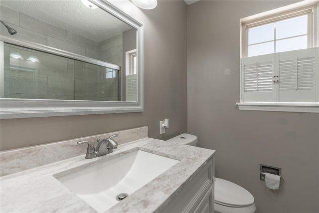 5701 NW 58th Street, Warr Acres, OK 73122