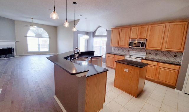 11458 Newberry Drive, Frisco, TX 75035