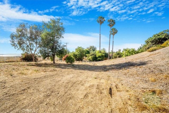 15421 Shelton Drive, Perris, CA 92570