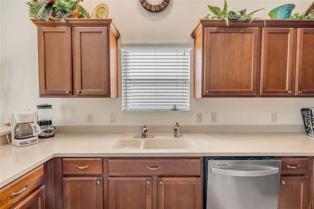 298 SOCIETY HILL CIRCLE, The Villages, FL 32162