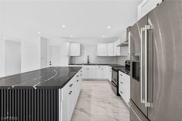 4578 Churchfield Circle, Las Vegas, NV 89103