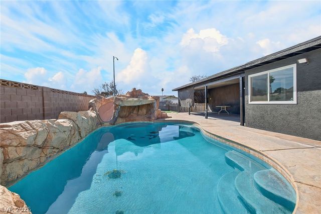 4578 Churchfield Circle, Las Vegas, NV 89103