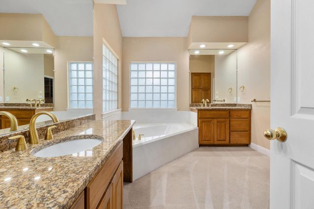 50 Tiburon DR, Austin, TX 78738