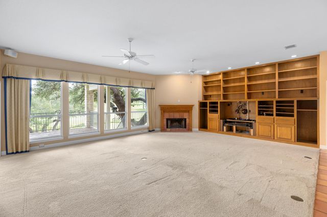 50 Tiburon DR, Austin, TX 78738