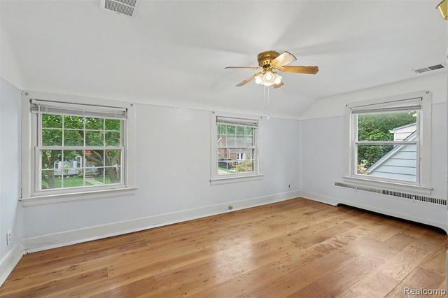 23114 Hollander Street, Dearborn, MI 48128
