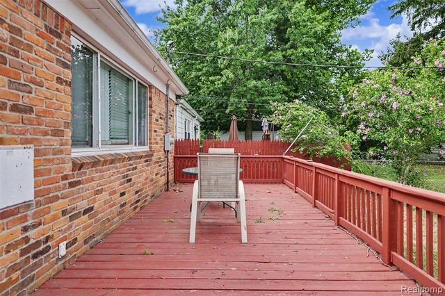 23114 Hollander Street, Dearborn, MI 48128