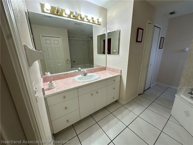 3403 Aston Martin Drive, Sebring, FL 33872