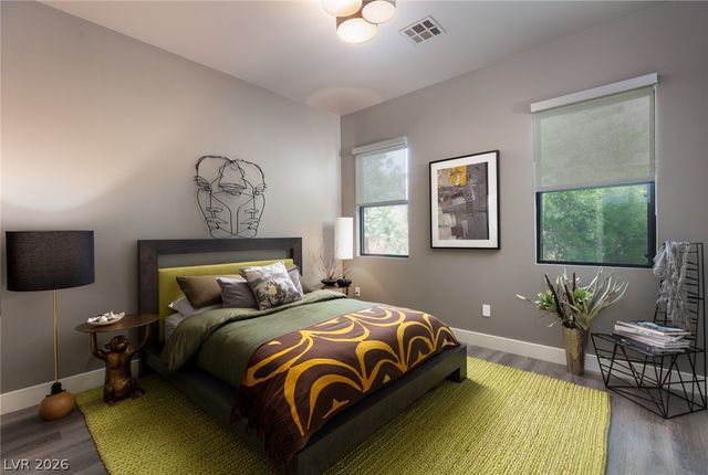 19 MOONFIRE Drive, Las Vegas, NV 89135