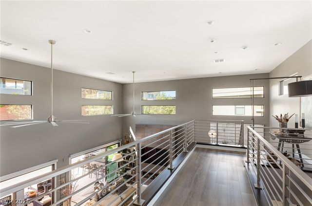 19 MOONFIRE Drive, Las Vegas, NV 89135