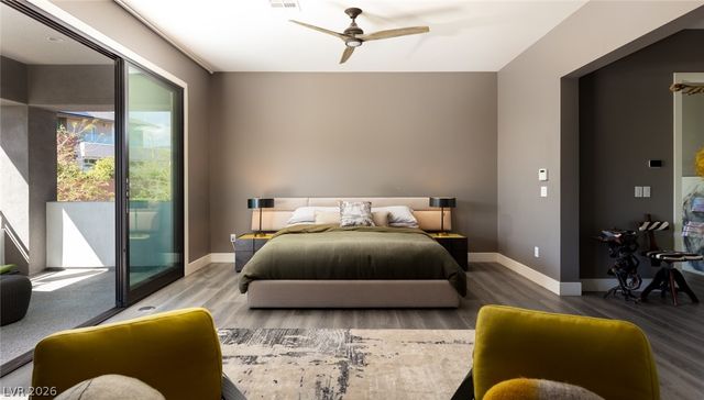 19 MOONFIRE Drive, Las Vegas, NV 89135