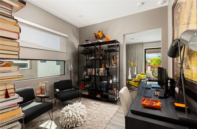 19 MOONFIRE Drive, Las Vegas, NV 89135