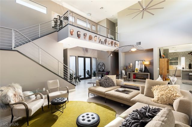 19 MOONFIRE Drive, Las Vegas, NV 89135