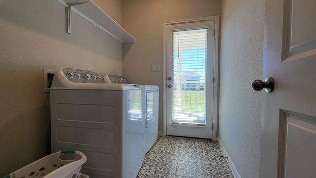 363 Witchhazel WAY, San Marcos, TX 78666