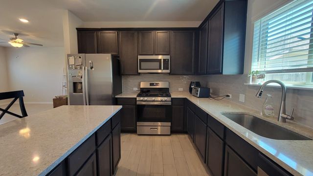 363 Witchhazel WAY, San Marcos, TX 78666