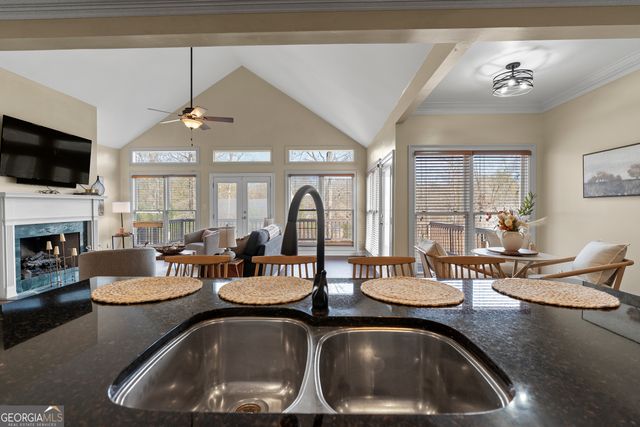 184 Hampton Way, Macon, GA 31220