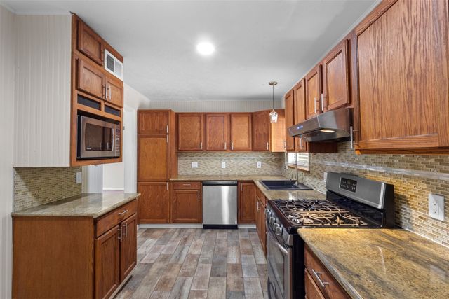 10804 Ruth Ann Drive, Dallas, TX 75228