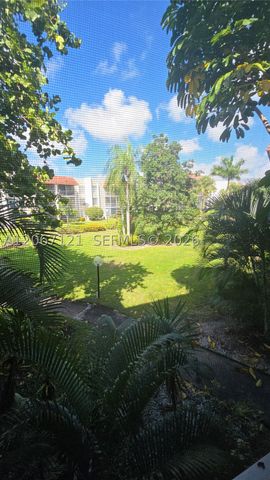 3511 Inverrary Dr 205, Lauderhill, FL 33319