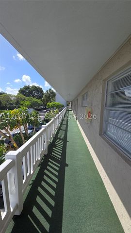 3511 Inverrary Dr 205, Lauderhill, FL 33319