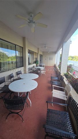3511 Inverrary Dr 205, Lauderhill, FL 33319