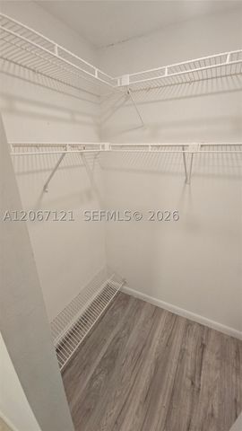 3511 Inverrary Dr 205, Lauderhill, FL 33319
