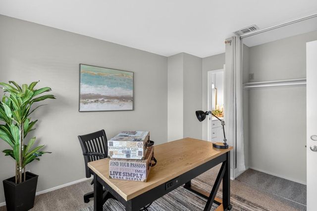 8724 Oconnell Ct, Elk Grove, CA 95624