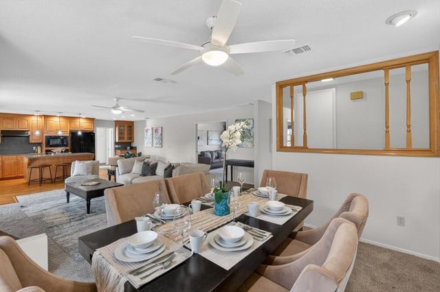 8724 Oconnell Ct, Elk Grove, CA 95624