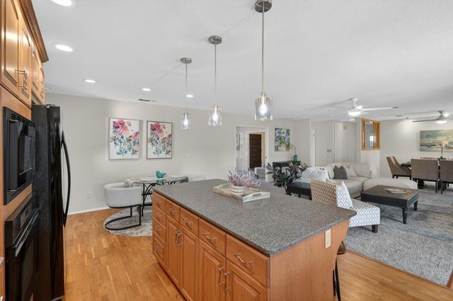 8724 Oconnell Ct, Elk Grove, CA 95624