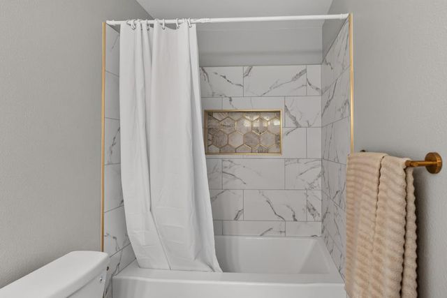 8724 Oconnell Ct, Elk Grove, CA 95624