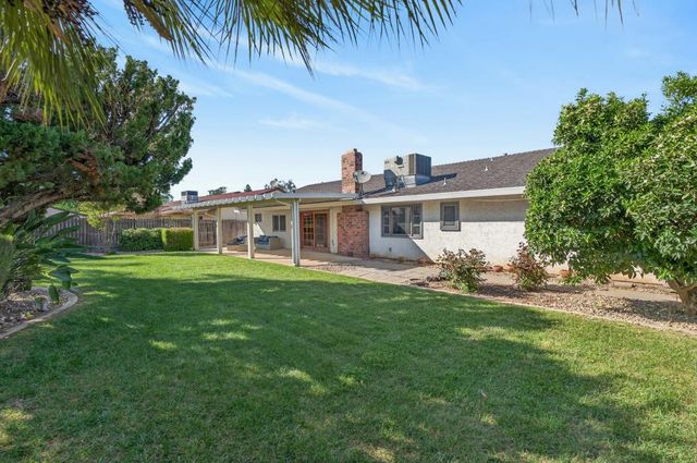 8724 Oconnell Ct, Elk Grove, CA 95624