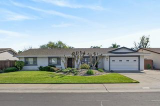 8724 Oconnell Ct, Elk Grove, CA 95624